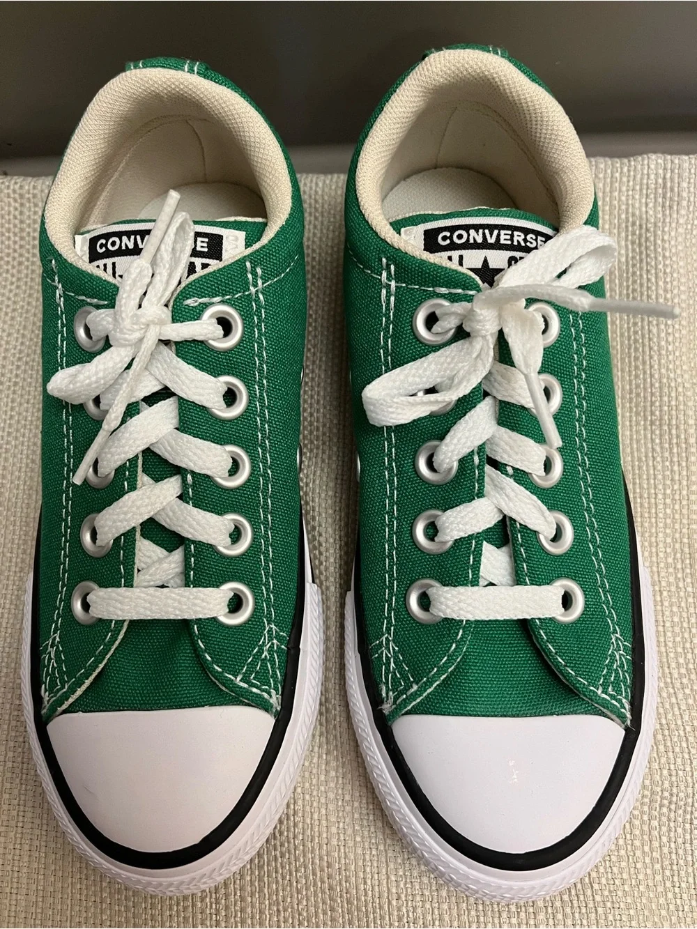 Converse Kids Low Top Canvas Sneakers - Green with White Accents Size Youth 12